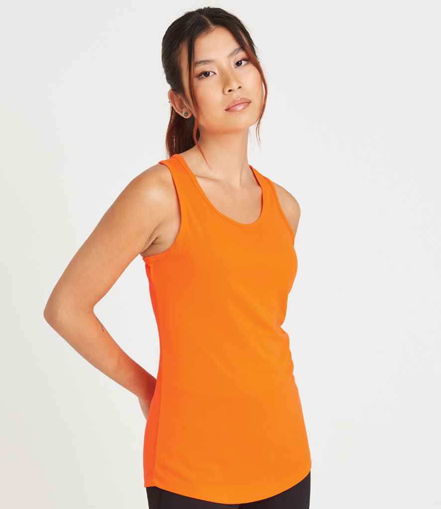 JC015 EOR MODEL 1 HERO